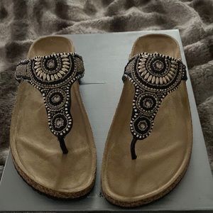 Avenue Cloudwalker Angie footbed Sandal